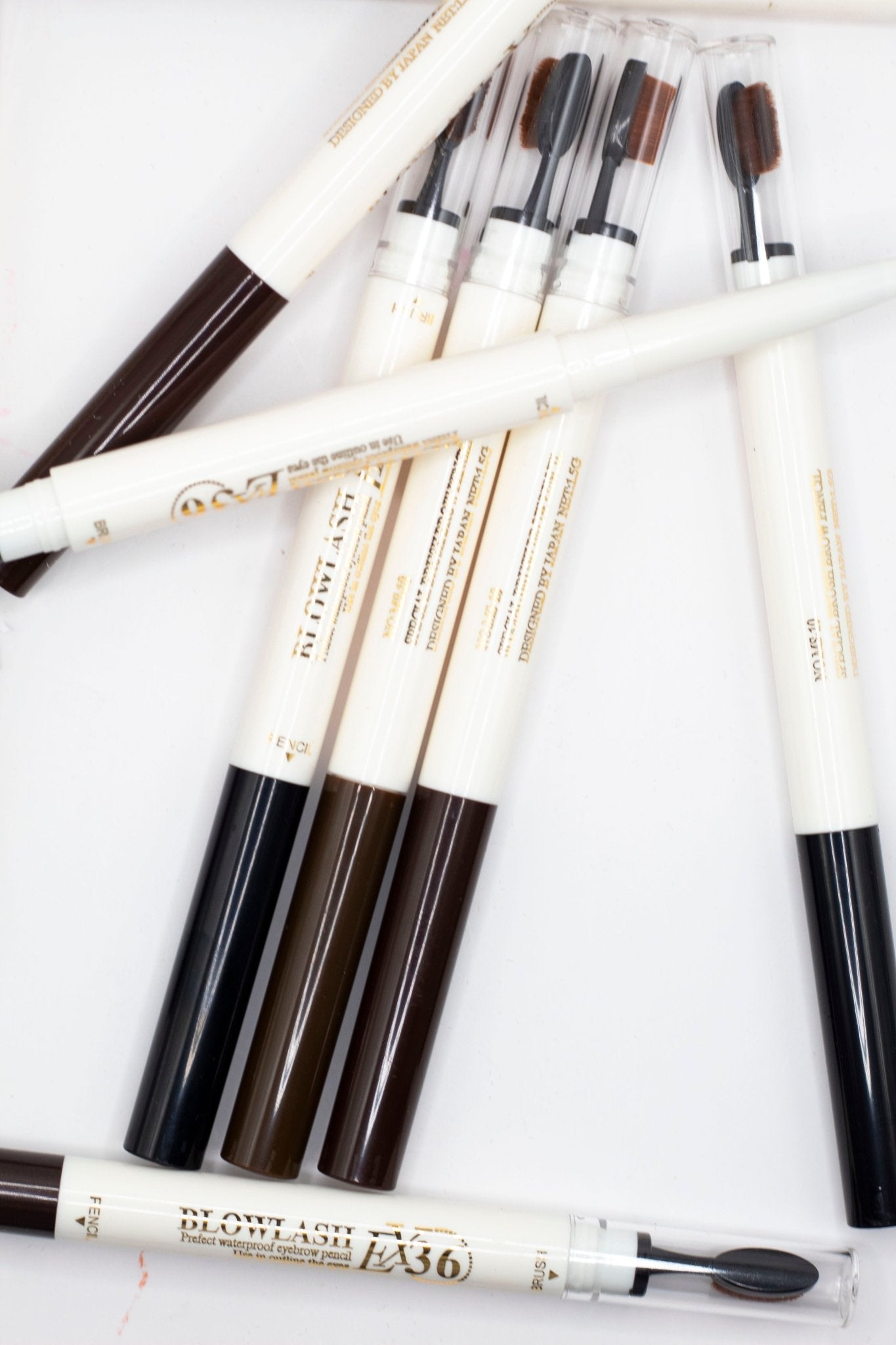 Lápiz Retráctil para Ceja con Brocha 4 Tonos – Caja Mayoreo 24 Piezas - Safiye