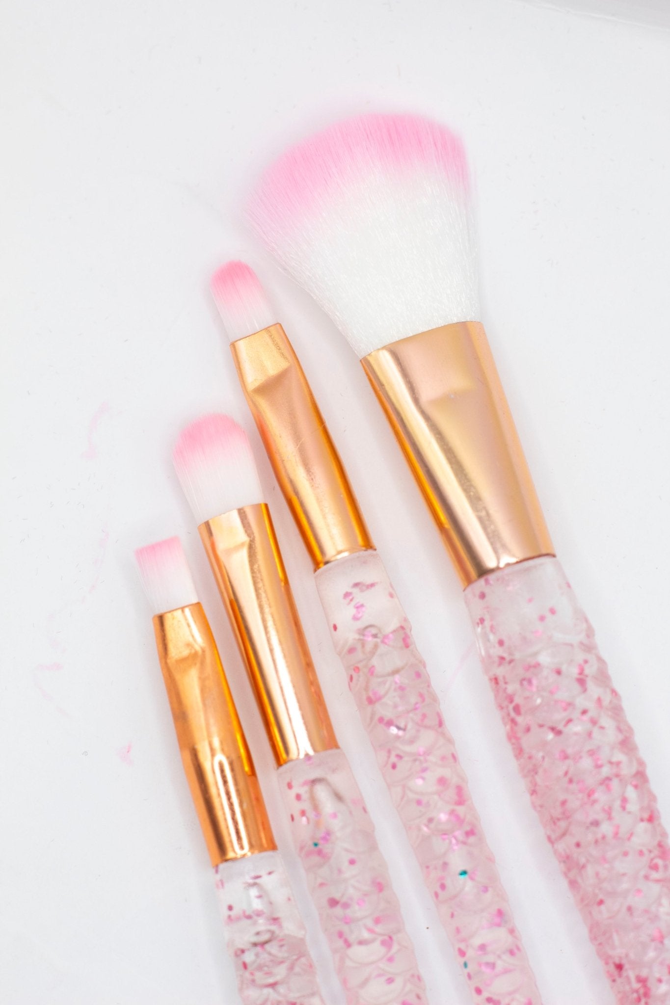 Brochas de Maquillaje Diseño Sirena– Mayoreo 24 Sets con 4 brochas - Safiye